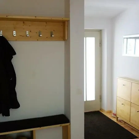 Ferienwohnung Haus Kaiserblick * 克费尔斯菲尔登